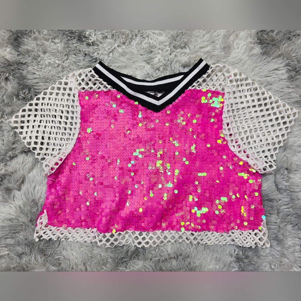 Weissman Pink Sequin Short Sleeve Top